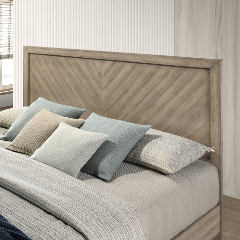 Dezerey 3 Piece Bedroom Set, Queen