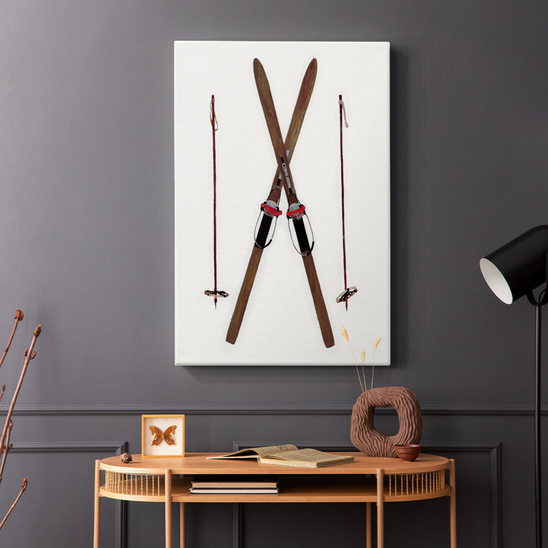 Skis rétro - Cavas enveloppés de galerie, H 36 po x l 24 po
