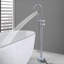 Robinet de baignoire autoportante 45 "à 2 poignées avec douchette en titane 45 5/8 po-111704764