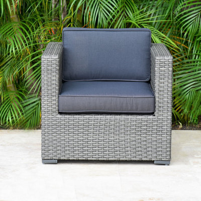 Outdoor Lounge Chair