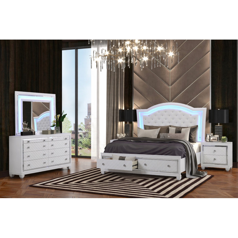 Ensemble de chambre à coucher moderne 4 pièces avec éclairage DEL Larosha, Grand lit