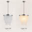 Lustre moderne à 5 lumières avec cascade de cristaux et intensité variable