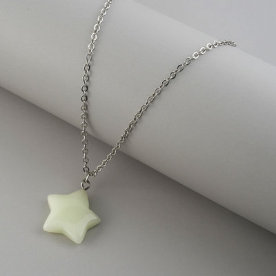A Pendant Luminous Fluorescent Crystal Necklaces In The Dark Crystal Pendant Necklaces Hexagonal Stone Chain Necklaces Christmas Present