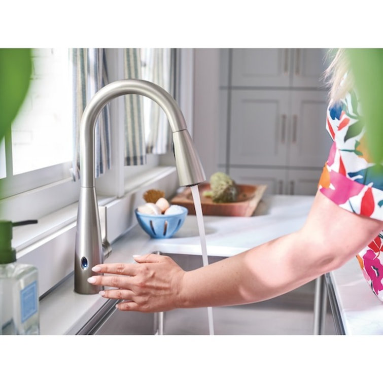 Haelyn Touchless Single-Handle Pulldown Sprayer Kitchen Faucet with MotionSense Wave and Power Clean