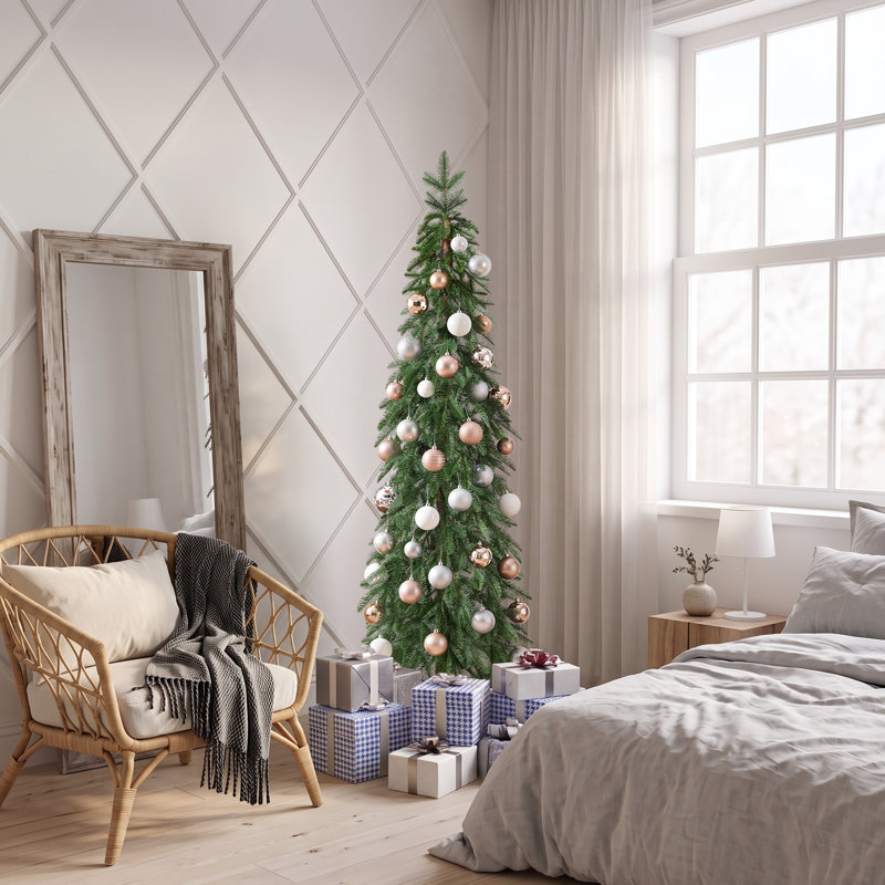 Sapin de Noël artificiel en pin de 1,80 m, réaliste, avec un tronc en bois véritable et des aiguilles plates en PE - Sapin élancé et robuste avec base en fer pour une décoration moderne de maison, de bureau ou d'entrée.