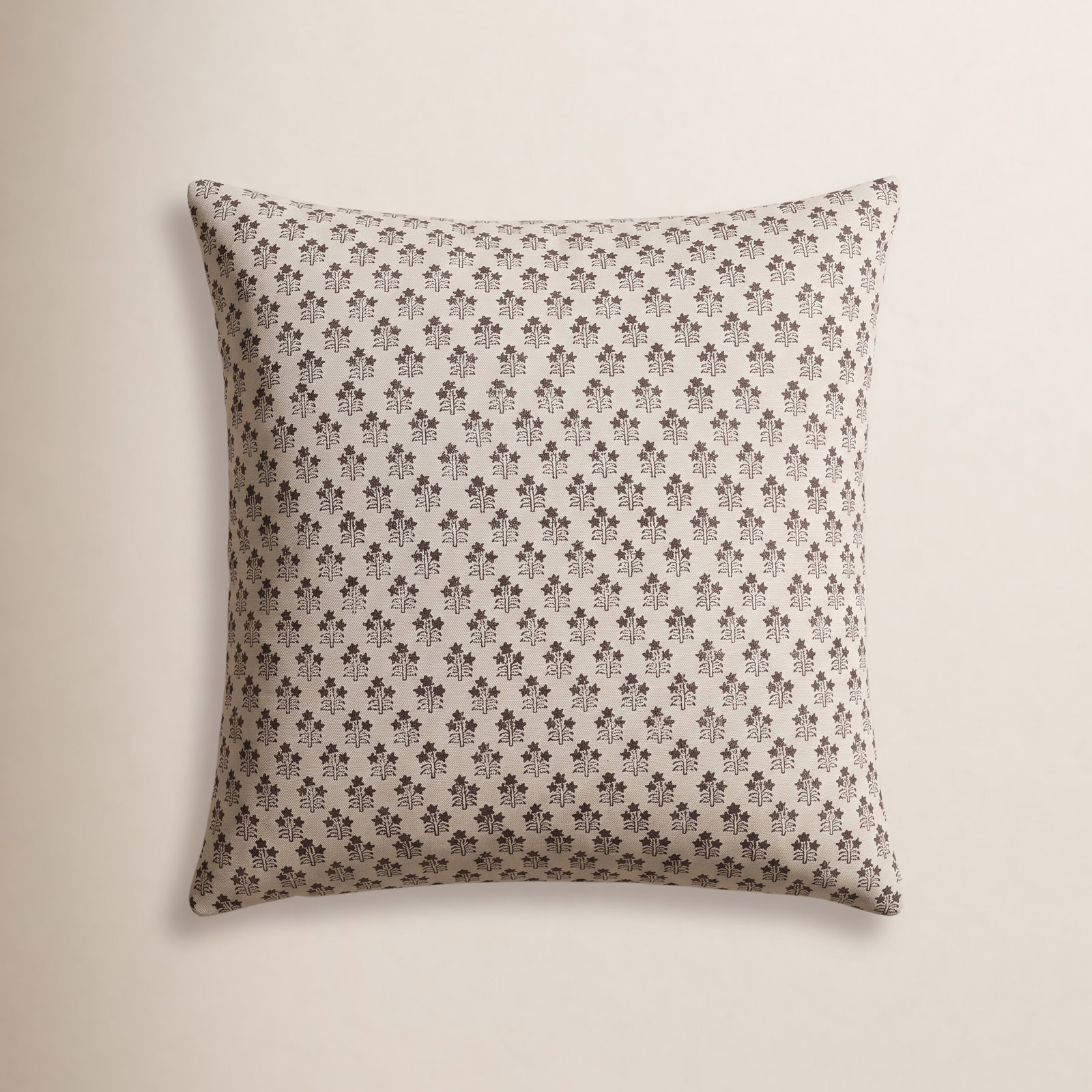Levert Cotton Pillow Cover, 20" x 14"