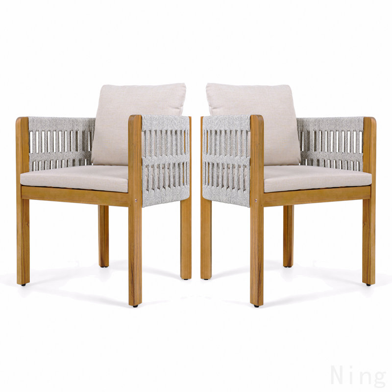 Ensemble de 2 chaises de salle à manger d'extérieur en bois d'acacia avec poignées en corde mélangées blanches, coussins lavables et imperméables beiges, capacité de 400 lb