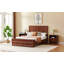 Grand lit en noyer avec tête de lit géométrique 3D et banc de rangement, rangement à 4 tiroirs, mobilier de chambre moderne-303340303-303340302