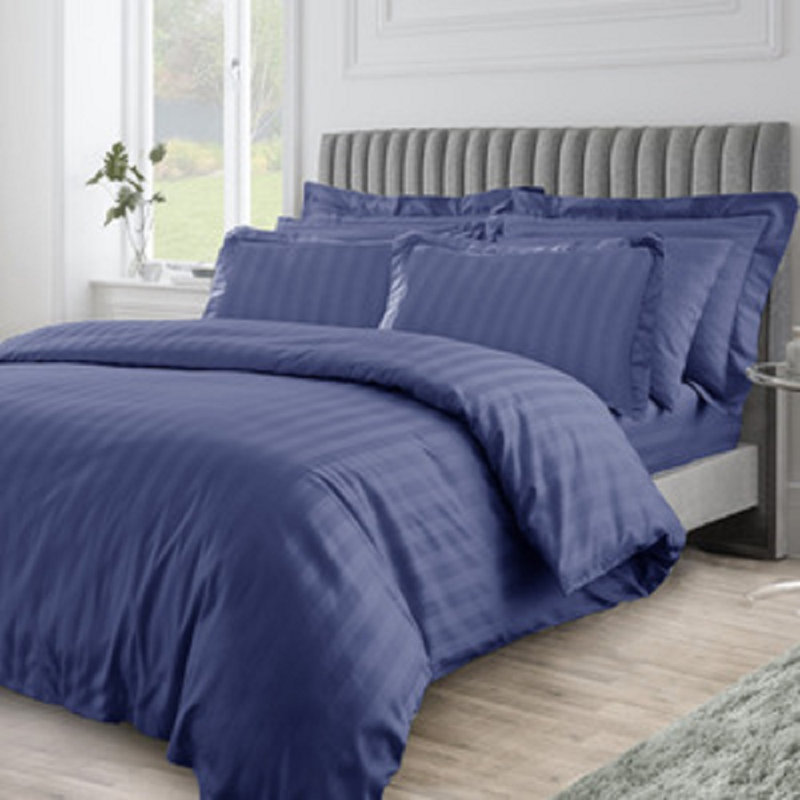 Polyester Striped Duvet Cover Set with Pillowcases, Green