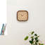 Horloge murale brune