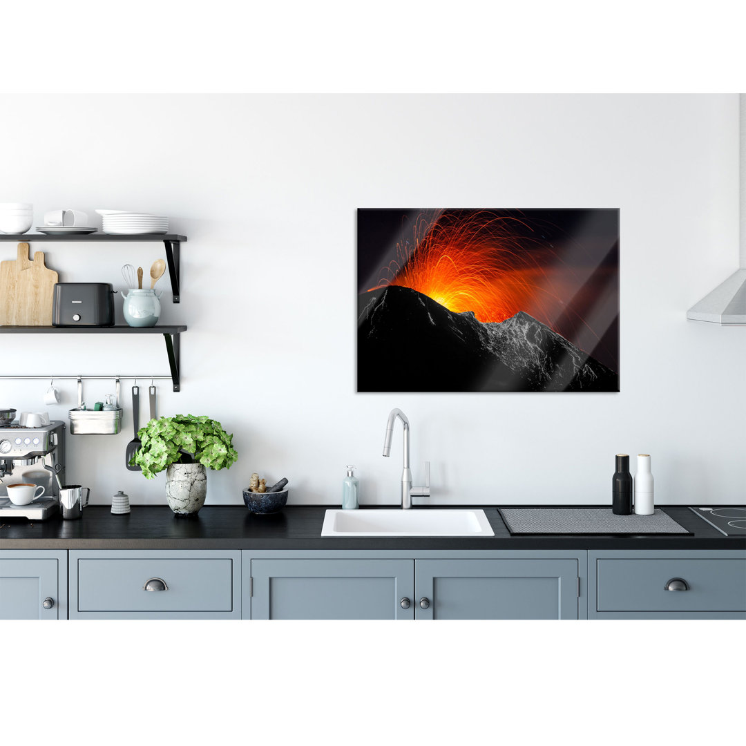 Spectacular volcanic eruption - Unframed Photograph on Glass