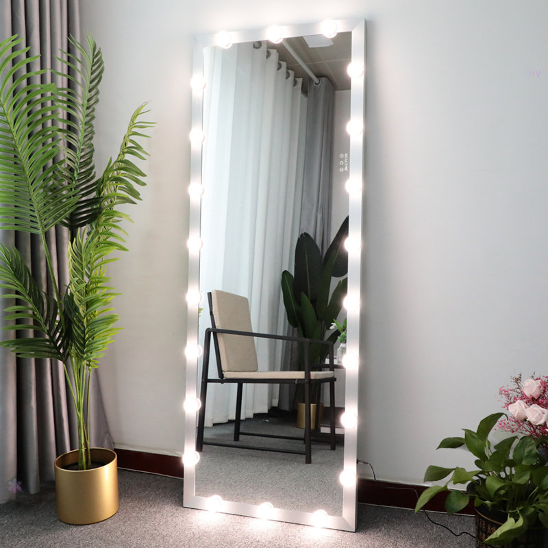 Miroir de salle de bain complet avec 3 modes de couleur éclairés pour la chambre à coucher du vestiaire