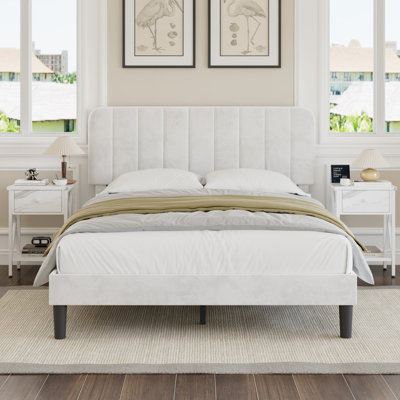 3 Piece Upholstered Bedroom Set