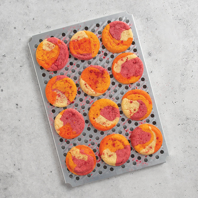 Nordic Ware Non-Stick Aluminum Baking Tray