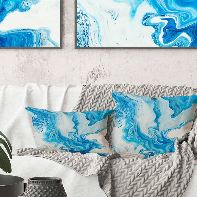 Coussin bleu et blanc à encre liquide I - imprimé moderne, 16 po x 16 po