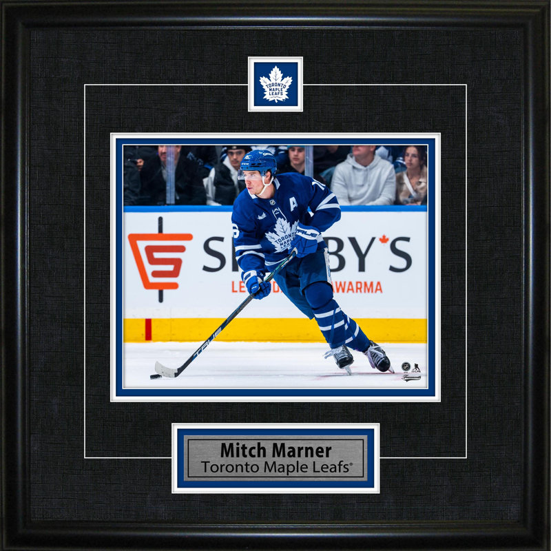 «Maple Marfs», plaque et épinglette encadrée de Mitch Marner