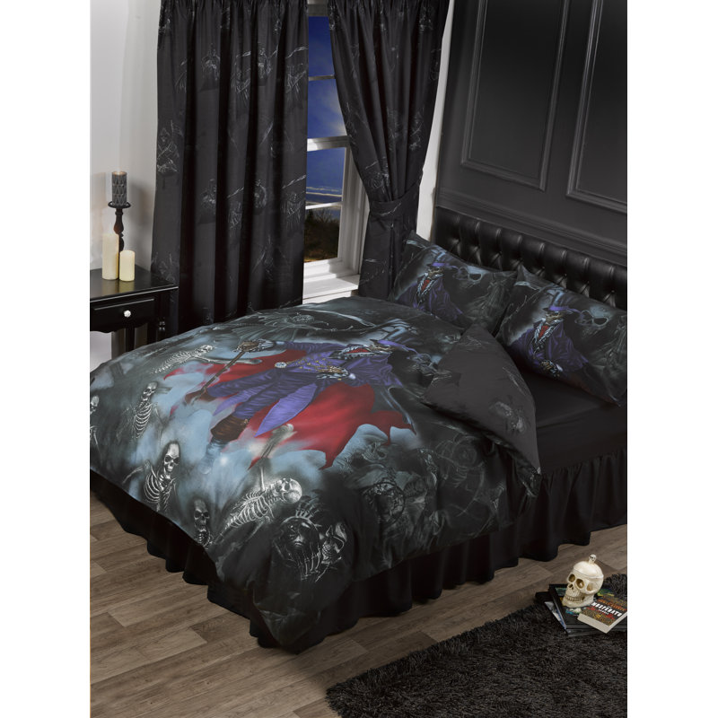 MAGISTUS Groves Black/Red/Blue 144 TC Reversible Duvet Cover Set, Super King Duvet Cover + 2 Standard Pillowcases