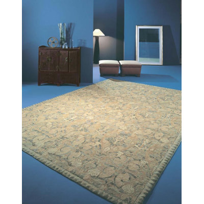 Tapis beige et vert noué à la main de haute qualité