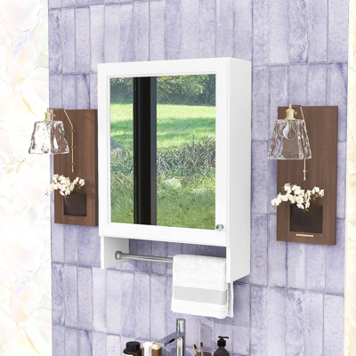 Élégante armoire à pharmacie murale avec tablette réglable, miroir haute définition et barre à serviettes