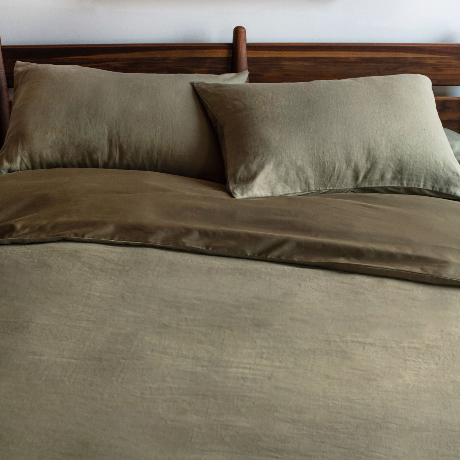 French Linen Duvet Cover Set, Queen Duvet Cover + 2 Standard Pillow Shams, Moss
