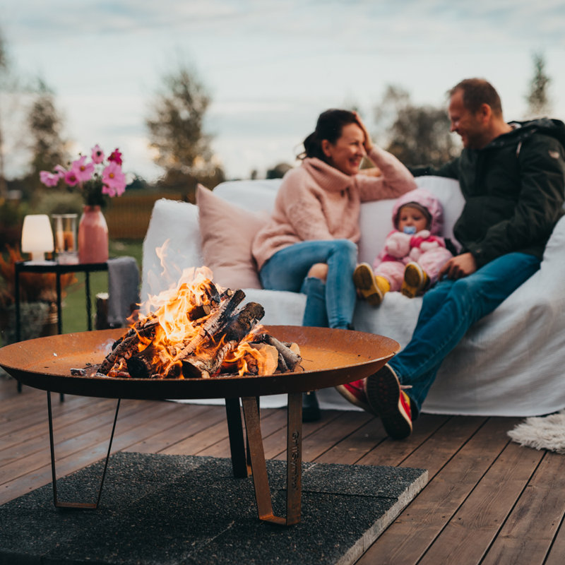 Round Steel Wood Burning Smokeless Fire Pit, 35cm H x 95cm W x 95cm D