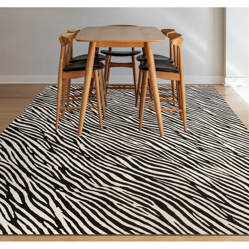 Himalayan Abstract Area Rug in Black