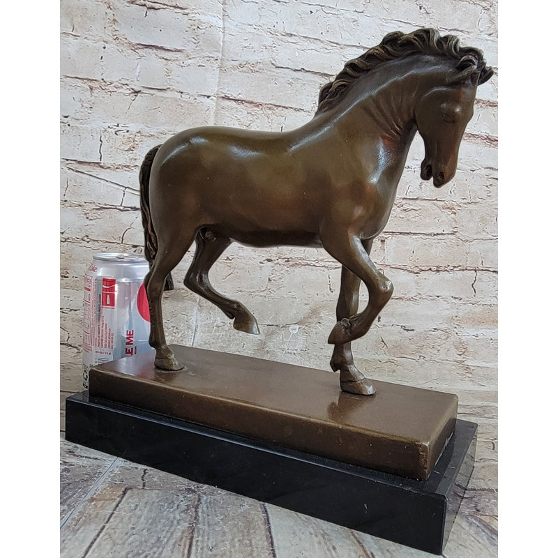 Figurines et sculptures