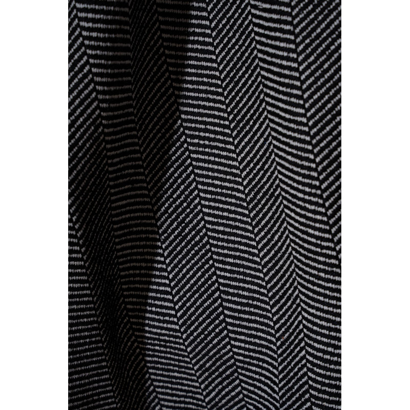 Essuie-mains de qualité supérieure, noir, 15,7 po x 39,4 po | 90% coton, 10% polyester, 310 g / m² | Lavable à la machine à 86 ° F | Doux, absorbant et durable | Parfait pour la salle de bain, la salle de sport ou le spa, sensation luxueuse