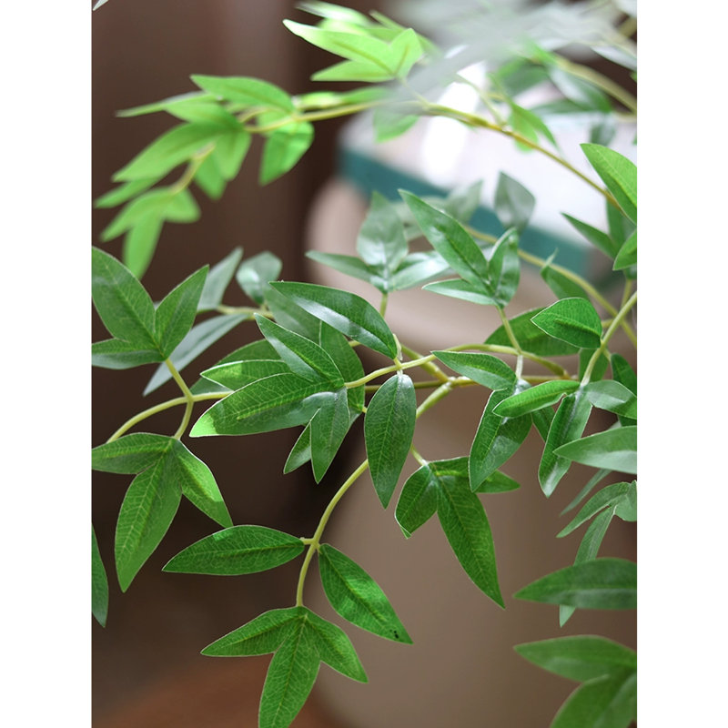 Faux plantes et arbres en plastique vert