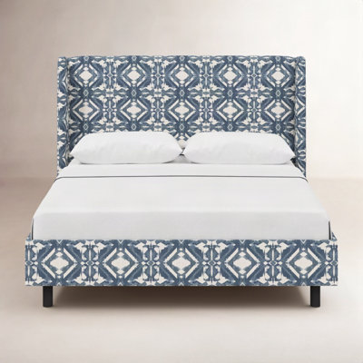 Lapa Wingback Bed