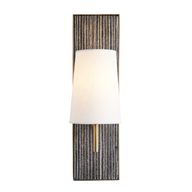 Kapri 1 - Light Wallchiere
