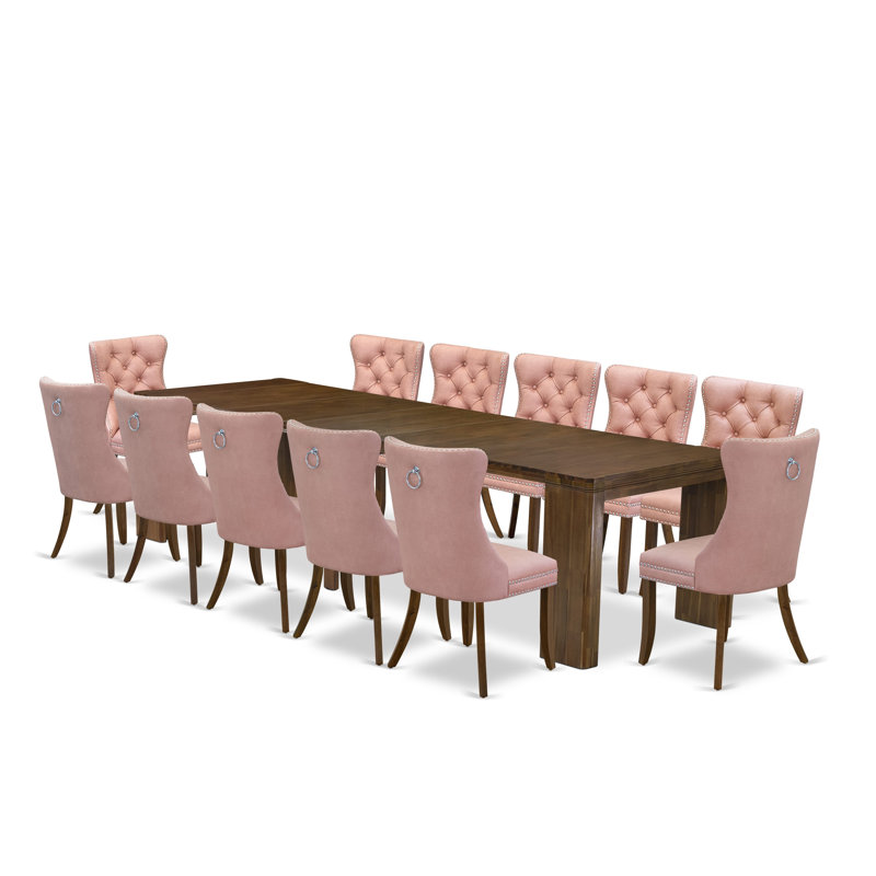 Cet ensemble de salle à manger extensible de 13 pièces comprend une table de cuisine rectangulaire et 12 chaises de salle à manger en tissu de polyester rouge beige, noyer antique.
