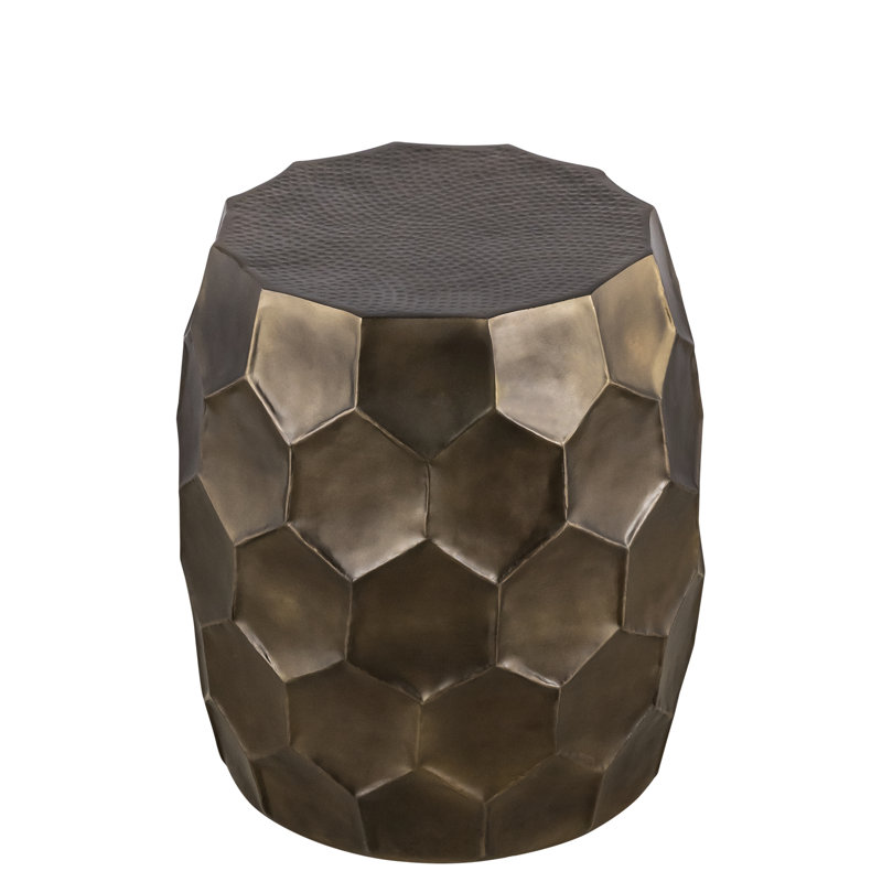 Table de bout en aluminium de 21 pouces avec base en diamant doré, style hexagonal fabriqué à la main, finitions antiques, facile à nettoyer dans un salon, entretien