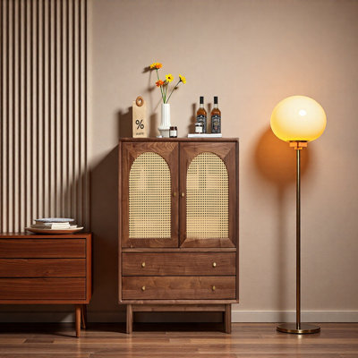 Vitrine simple en rotin