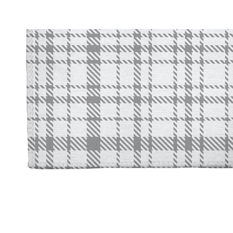 Liz Plaid Non-Slip Outdoor Rug, Runner 2'6" x 8'