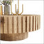 Table basse moderne et minimaliste avec texture bois, stable et durable, rehaussant l'esthétique de l'espace pour les salons, les salles d'étude et les bureaux.-1172837578