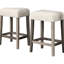 Table de bar 3 pièces : Bois massif avec rangement intégré, 2 tabourets rembourrés en lin mélangé, style transitionnel, pour coin repas, prise électrique, beige, repas en famille