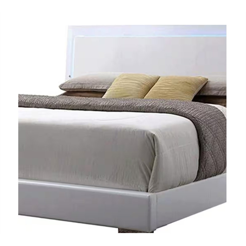 Lit en cuir synthétique blanc Lorimar et pieds blancs avec DEL
