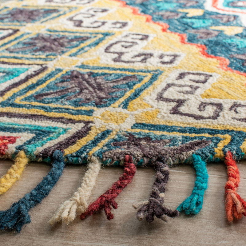 Vahakn Hand Tufted Wool Oriental Rug, Round 7'