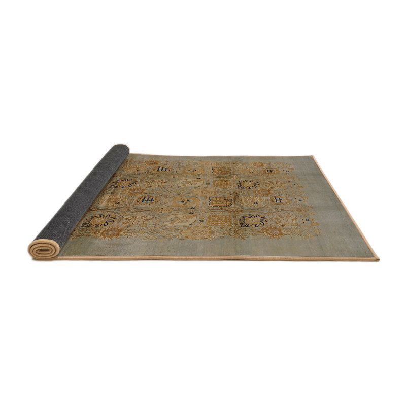 Oriental Indoor Rug, Round 3'