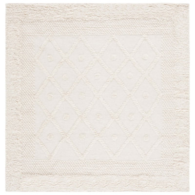 Inelda Hand Knotted Wool/Cotton Geometric Rug in Ivory