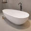 Baignoire de trempage autoportante 67 po à surface solide 67 po