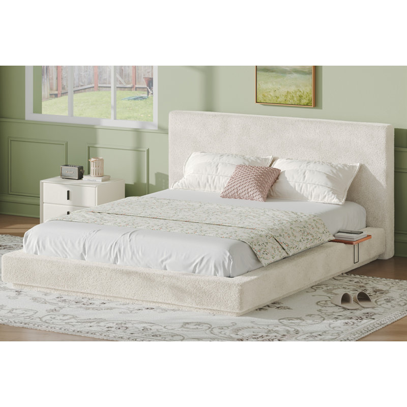 Structure de lit grand AirFrame avec table d'appoint coulissante réglable effet flottant visuel, coussin éponge rembourré en nuage de 8,7 po, assemblage facile
