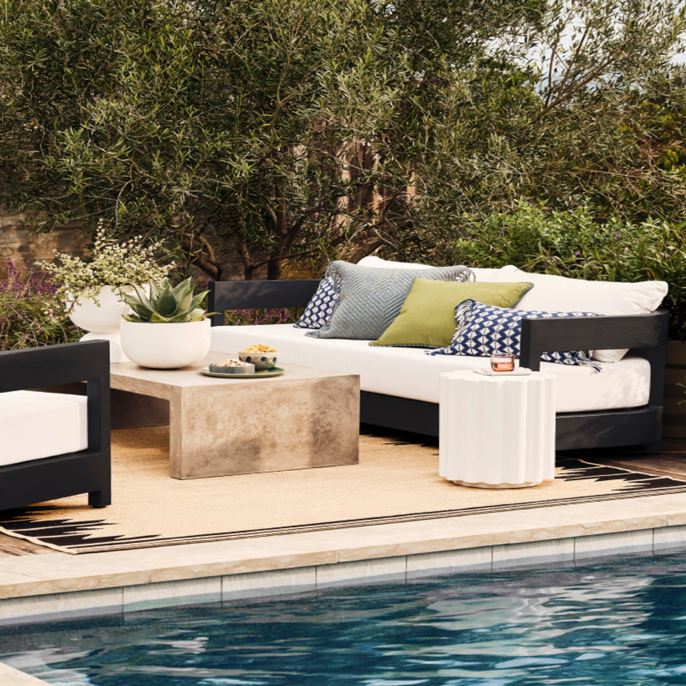 Outdoor Sale