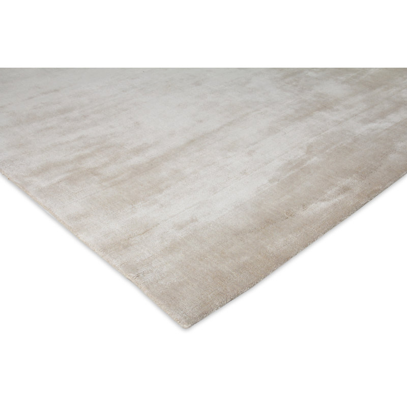 Silk handloomed Silk Silver Area Rug