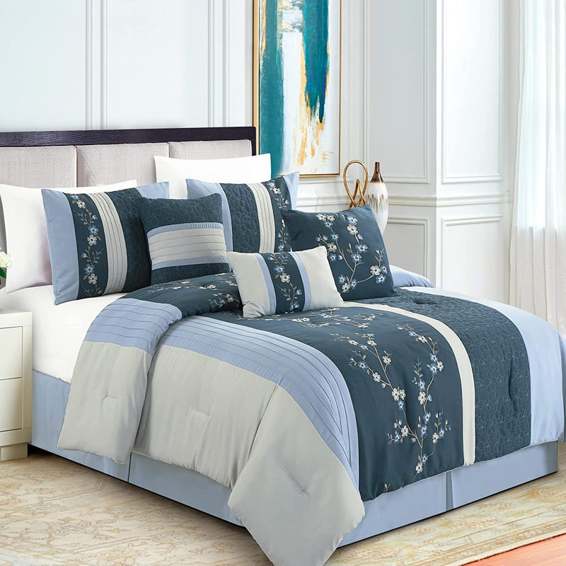 Polyester Standard Floral Comforter Set, Queen Comforter+2 Shams+3 Throw Pillows, Blush
