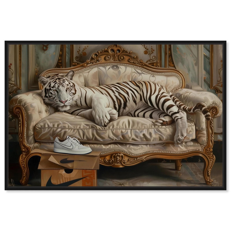 «Lounging Sneaker Tiger», art sur toile, félins par , H 37 po x l 55 po, Structure noire