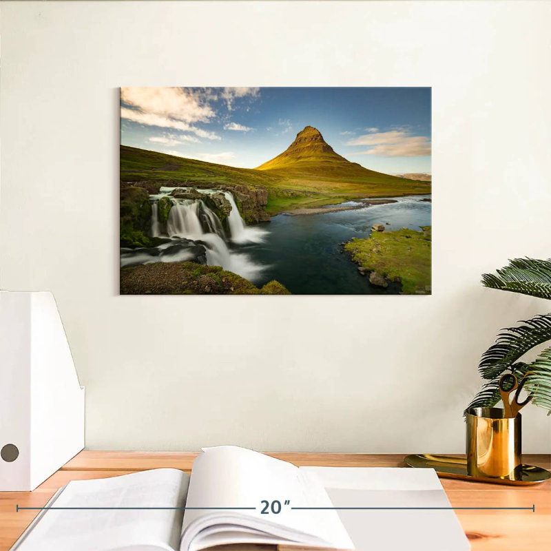 Chutes de Kirkjufell, H 8 po x l 12 po