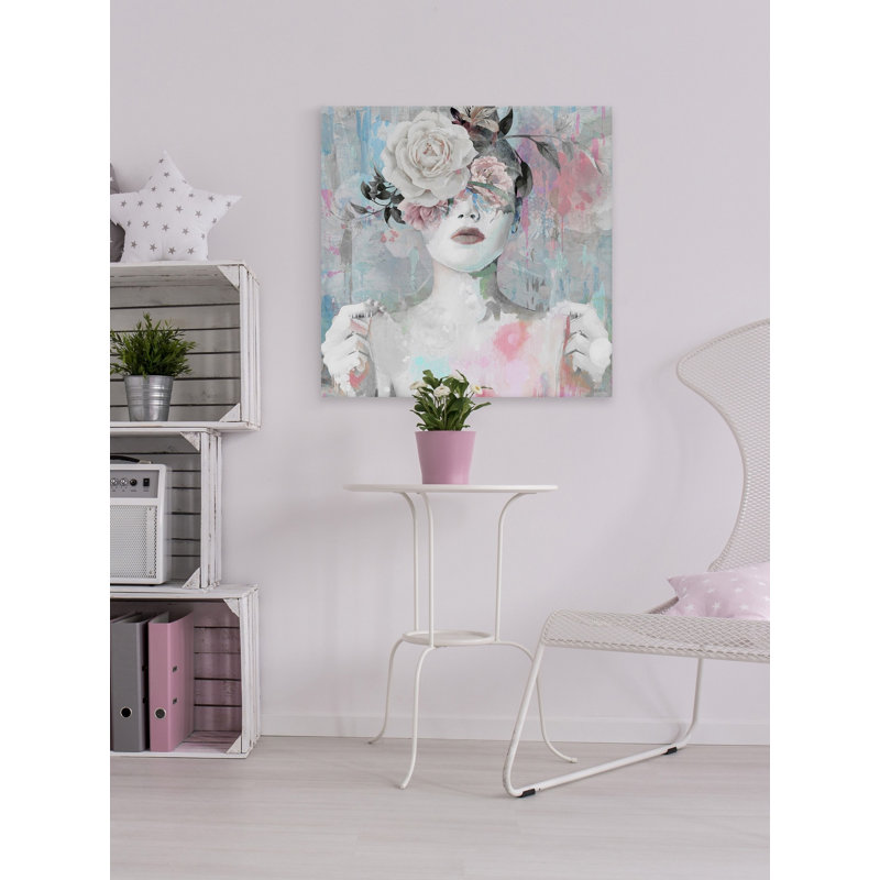 «Dreaming With Flowers» par Parvez Taj - impression sur toile tendue, H 12 po x l 12 po x P 1,5 po