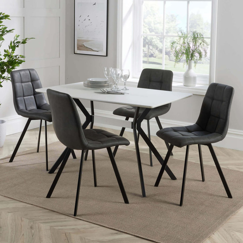 Andalucia 4 - Person Dining Set
